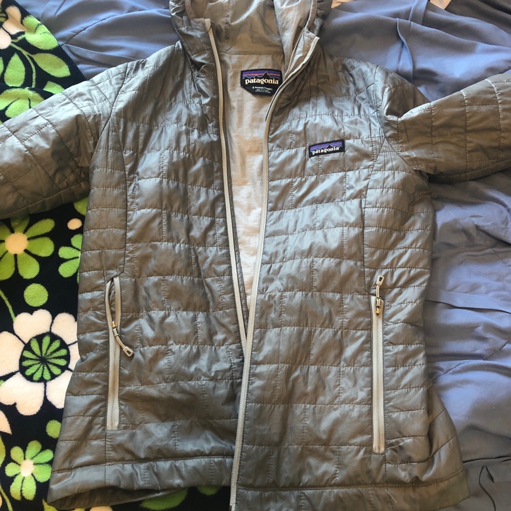 Patagonia nano puff hoodie